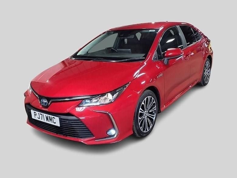 Usado Toyota Corolla Design 122 HP (89 kW) 2022 Vermelho Sedan