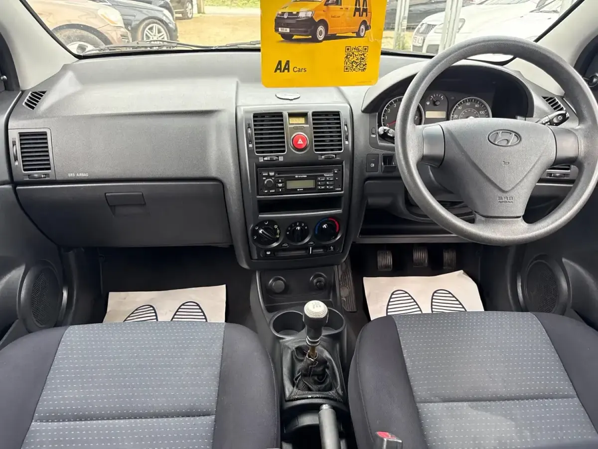 Used Hyundai Getz 62 HP (45 kW) 2007 Red Hatchback