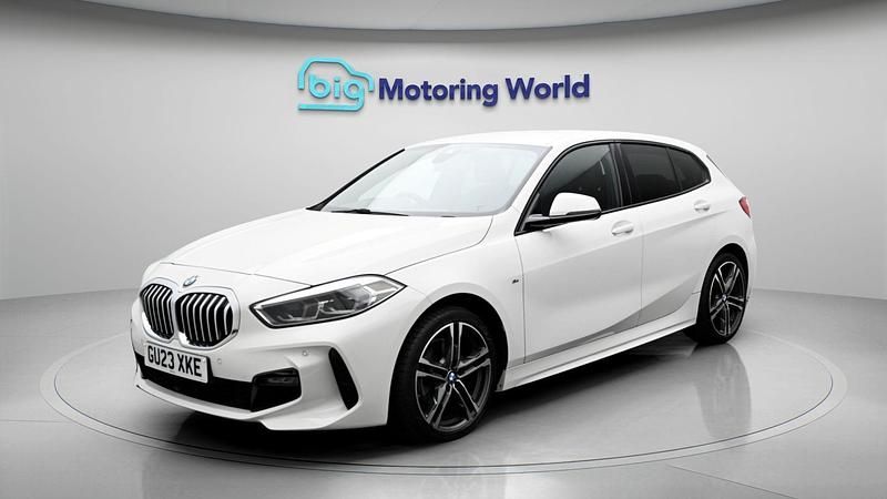 Used BMW 118 M Sport 136 HP (100 kW) 2023 White Hatchback
