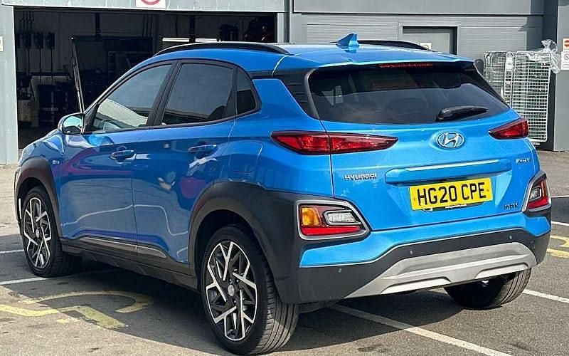 Used Hyundai Kona Premium 141 HP (103 kW) 2020 Blue SUV