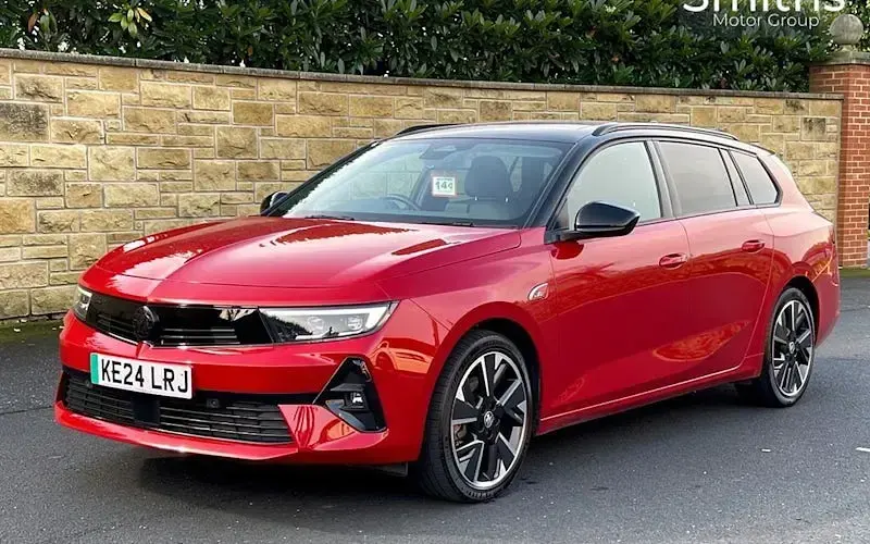 Used Vauxhall Astra Ultimate 114 kW (156 HP) 2026 Estate
