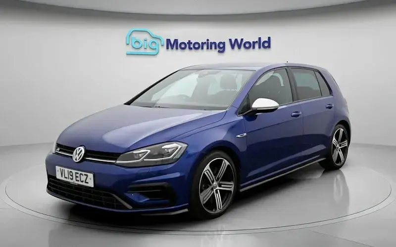 Used VW Golf VII R 300 HP (220 kW) 2019 Hatchback