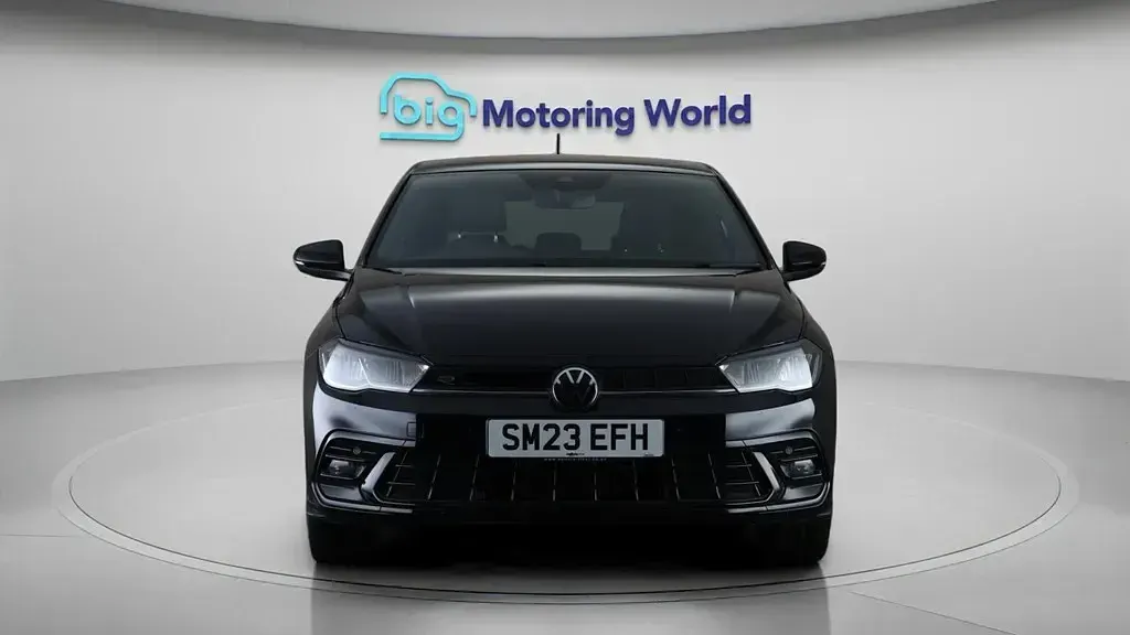 Used VW Polo R-line 95 HP (69 kW) 2023 Hatchback
