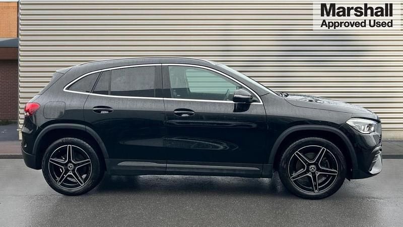 Used Mercedes GLA250 Executive 218 HP (160 kW) 2022 Black SUV