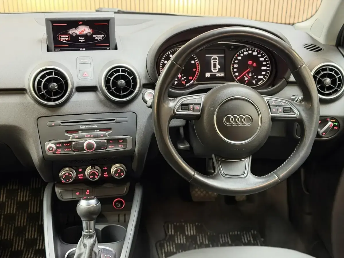 Used Audi A1 Sportback Sport 122 HP (89 kW) 2012 Hatchback