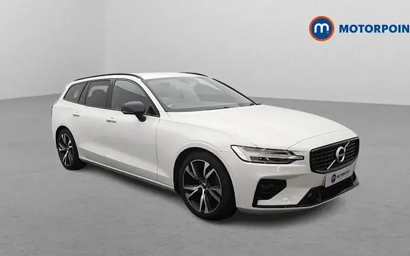 Used Volvo V60 R-Design 197 HP (144 kW) 2021 Estate