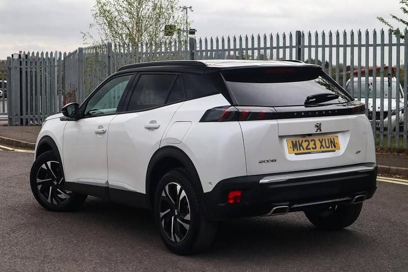 Second-hand Peugeot 2008 GT 129 CP (94 kW) 2023 Alb SUV
