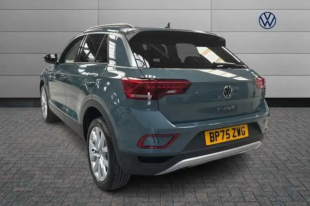 Used VW T-Roc 150 HP (110 kW) 2026 SUV