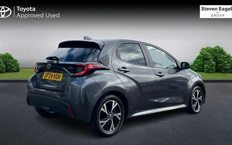 Used Toyota Yaris Hybrid Design 116 HP (85 kW) 2026 Hatchback