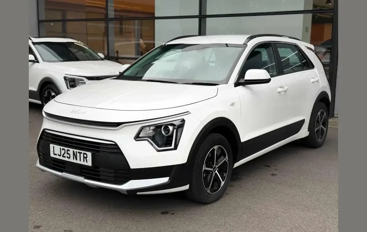 Used Kia Niro 127 HP (93 kW) 2025 White SUV