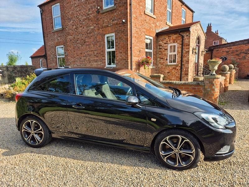 Used Vauxhall Corsa Edition 150 HP (110 kW) 2018 Black Hatchback