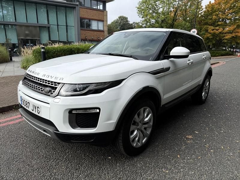 White Used 2017 Land Rover Range Rover evoque SE | £17,995 - Image 1/4