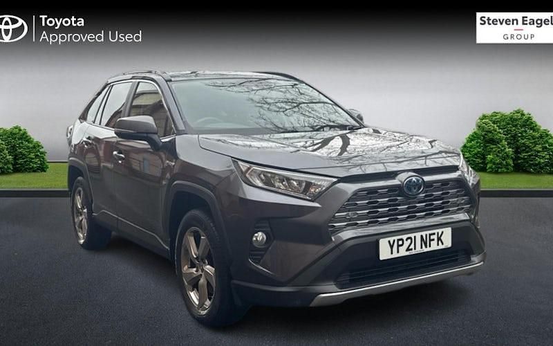 Used 2025 Toyota RAV4 Design Estate | £25,552 (Super price) - Image 1/3