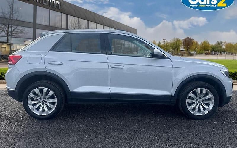 Used VW T-Roc SE 150 HP (110 kW) 2020 Other SUV