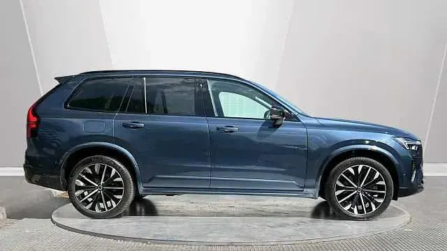 Used Volvo XC90 Ultra 455 HP (334 kW) 2025 Blue SUV