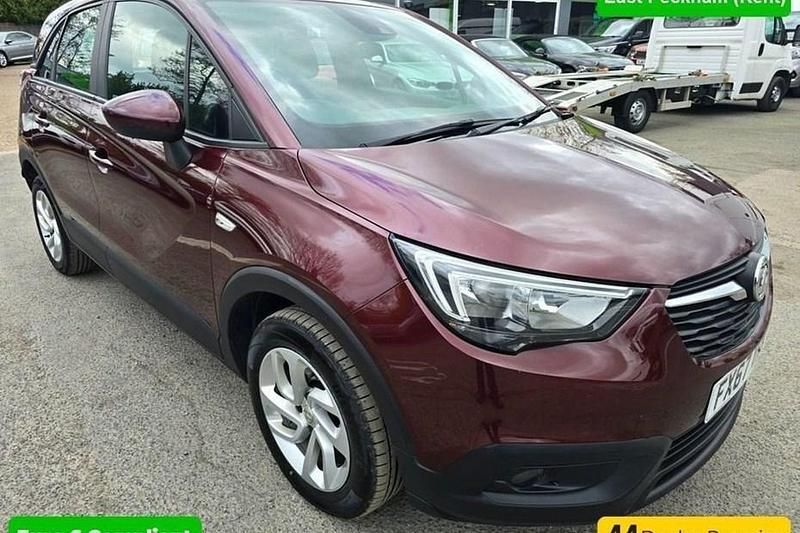 Red Used 2017 Vauxhall Crossland X S SUV | £6,999 (Fair price) - Image 1/1