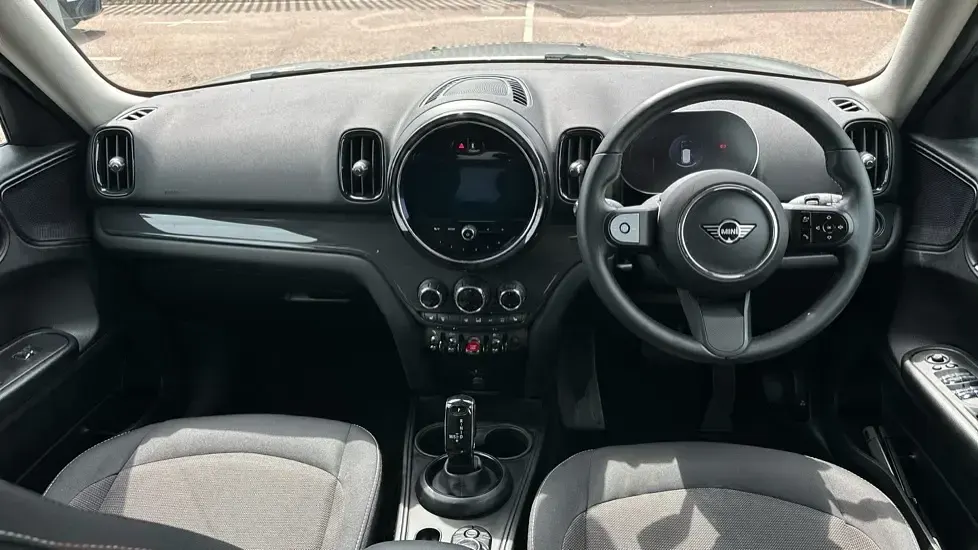 Used Mini Cooper Countryman Classic 134 HP (98 kW) 2022 Grey SUV