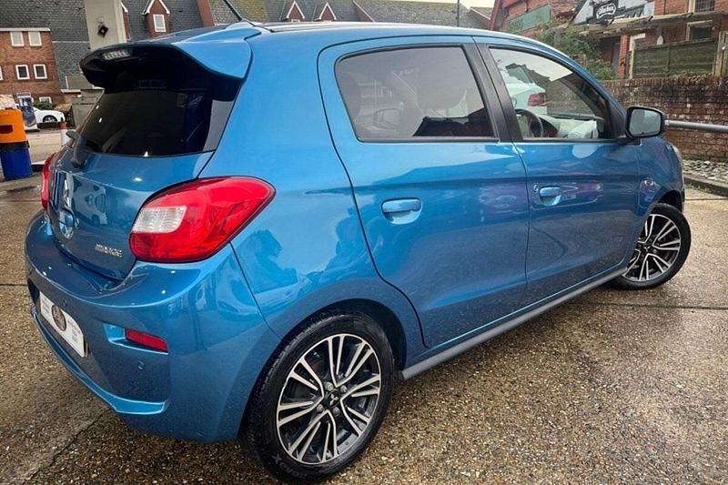 Used Mitsubishi Mirage 2018 Blue Hatchback