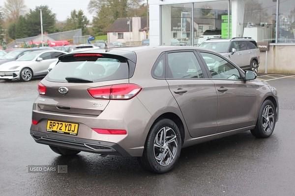 Used Hyundai i30 SE 120 HP (88 kW) 2023 Bronze Hatchback