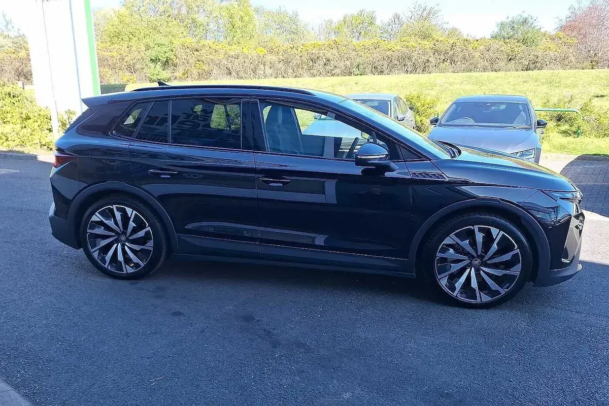 Used Skoda Elroq SportLine 210 kW (286 HP) 2025 Black magic pearl effect SUV