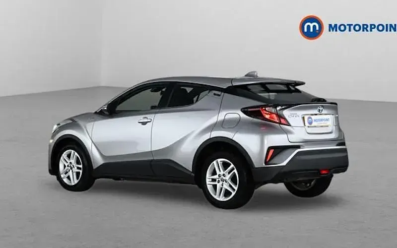 Used Toyota C-HR 122 HP (89 kW) 2023 SUV