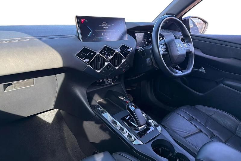 Used DS Automobiles DS3 Crossback Ultra Prestige 100 kW (136 HP) 2021 Grey SUV