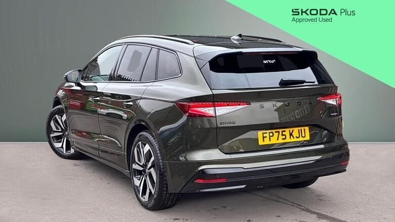 Used Skoda Enyaq iV SportLine 210 kW (286 HP) 2025 Olive green metallic SUV