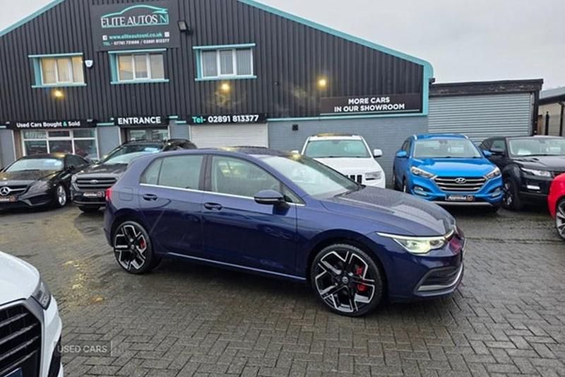 Used VW Golf VIII Style 201 HP (147 kW) 2022 Blue Hatchback