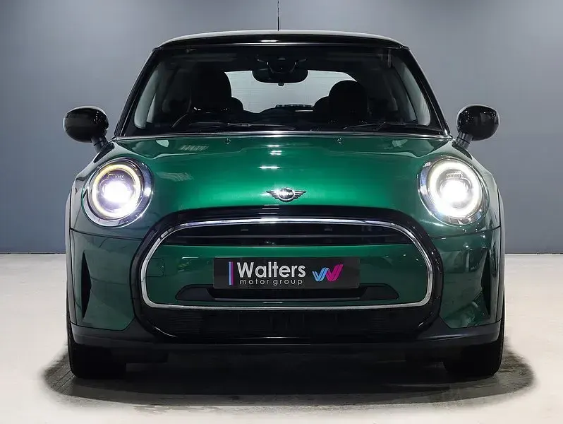 Used Mini Cooper Classic 136 HP (100 kW) 2023 Hatchback