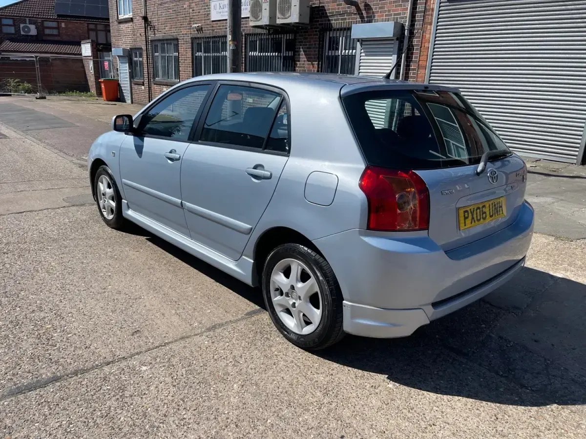Usado Toyota Corolla 2006 Azul Citadino