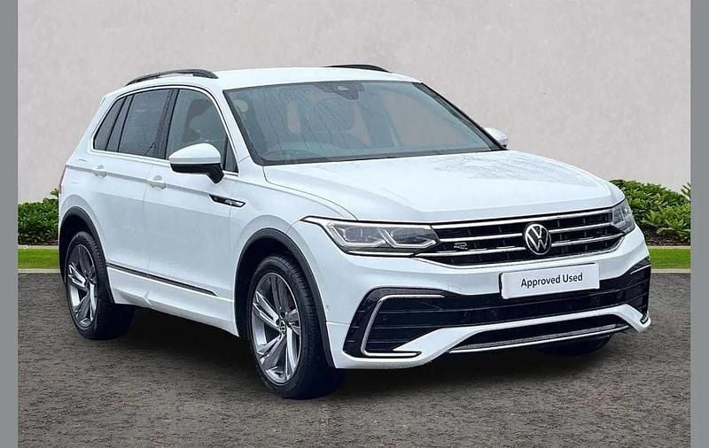 White Used 2023 VW Tiguan R-line Edition SUV | £28,495 (Fair price) - Image 1/4