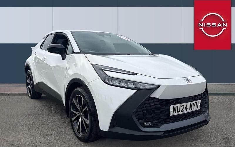 Used Toyota C-HR Design 140 HP (102 kW) 2026 SUV