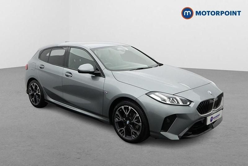 Usado BMW 120 M Sport 156 HP (114 kW) 2025 Citadino