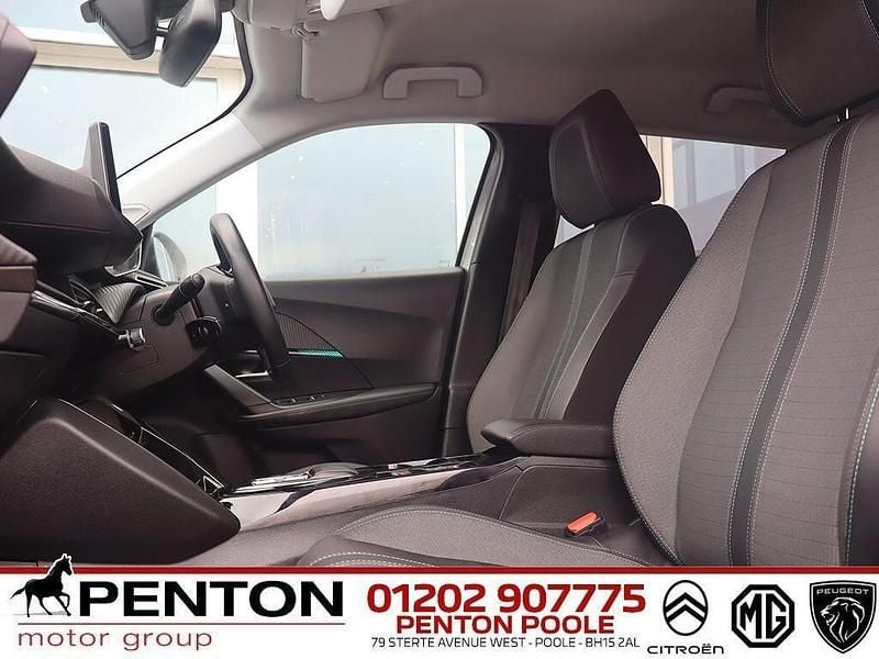 Used Peugeot e-2008 Allure+ 100 kW (136 HP) 2022 Grey SUV