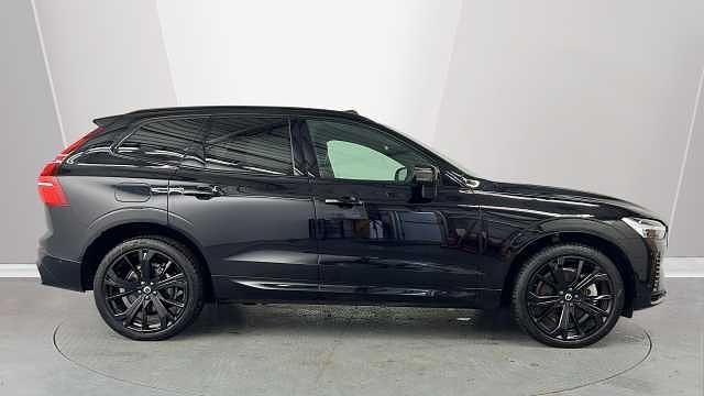 Used Volvo XC60 Plus 345 HP (253 kW) 2024 Black SUV