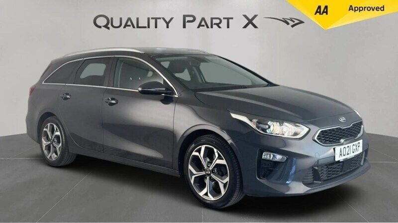 Grey Used 2021 Kia Ceed Sportswagon 3 Estate | £9,100 (Good price) - Image 1/4