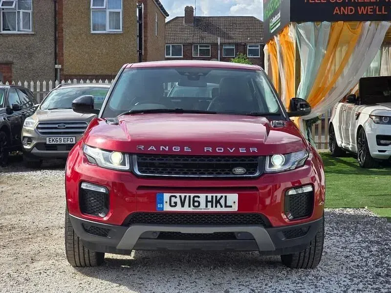 Used Land Rover Range Rover evoque SE 2016 Red Estate