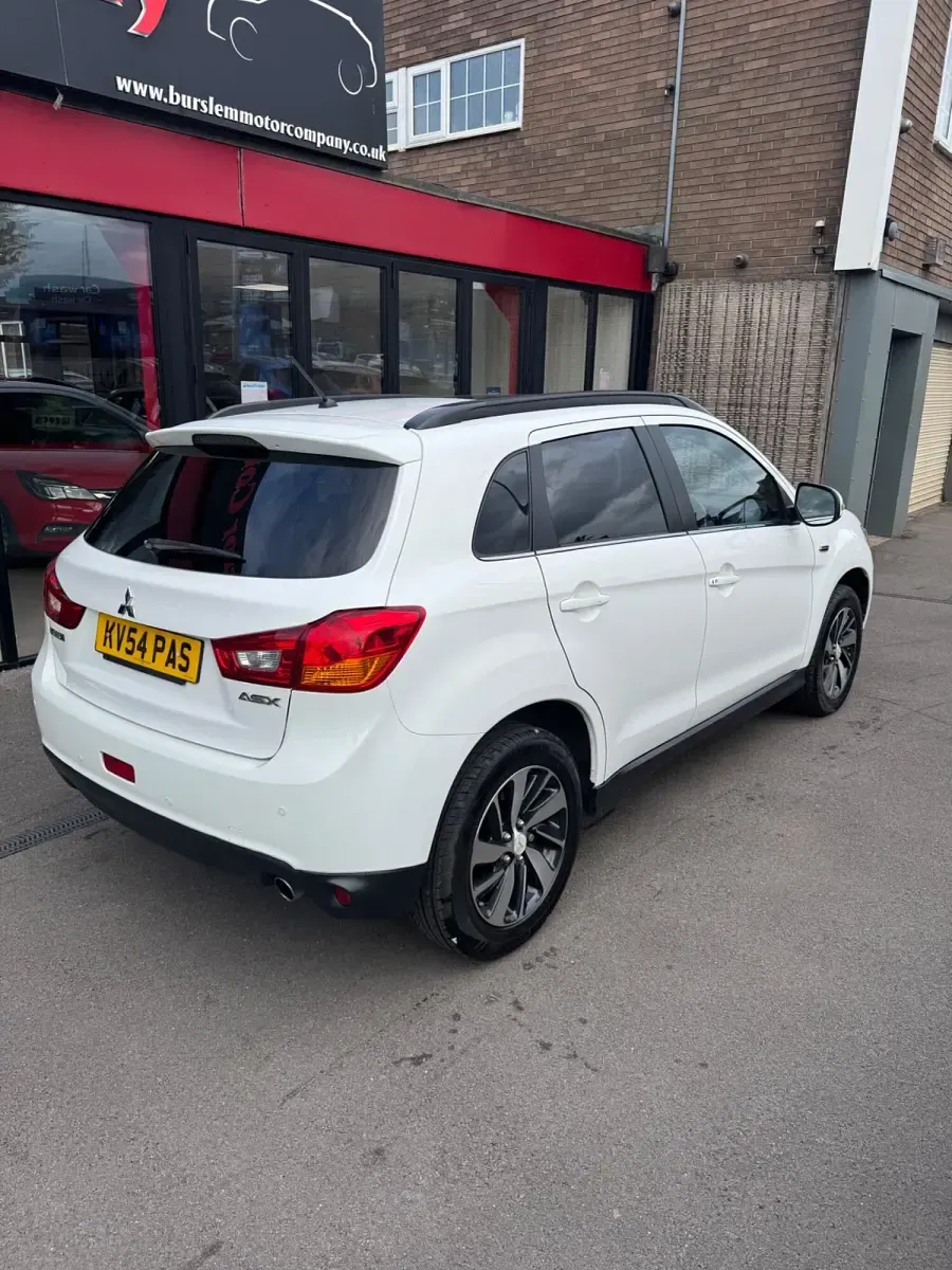 Used Mitsubishi ASX 2015 White SUV