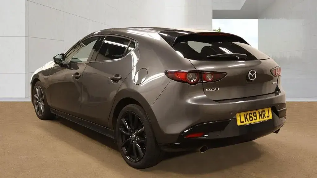 Used Mazda 3 Inclusive 122 HP (89 kW) 2019 Grey Hatchback