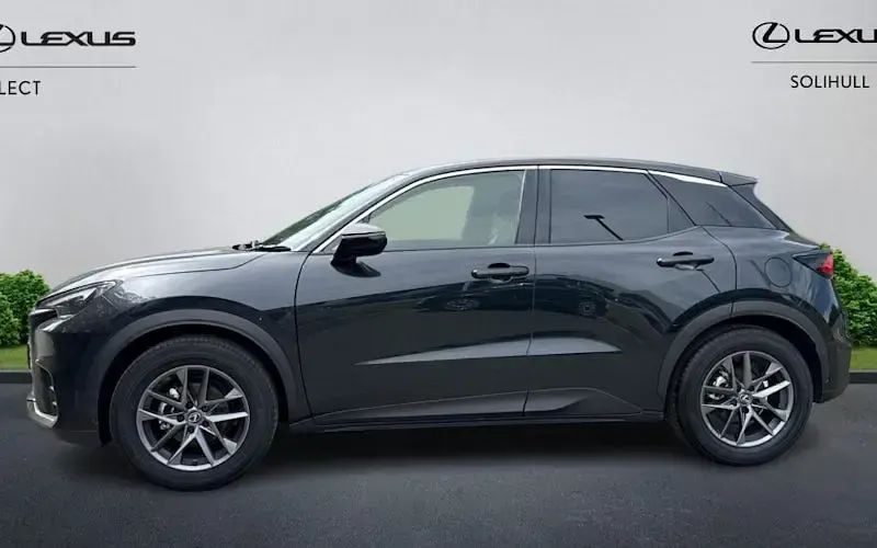 Used Lexus LBX 136 HP (100 kW) 2025 Black SUV