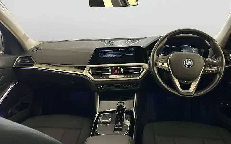 Used BMW 330e Comfort Edition 292 HP (214 kW) 2022 Grey Estate