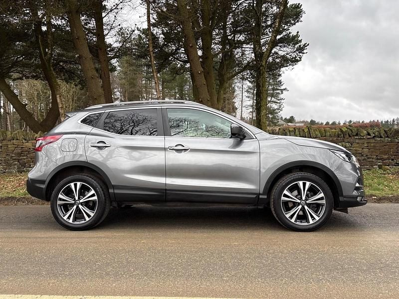 Used Nissan Qashqai N-Connecta 2018 Grey SUV