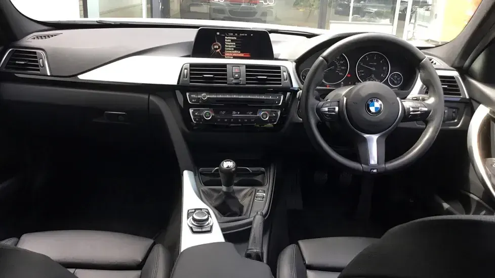 Used BMW 320 M Sport 187 HP (137 kW) 2016 White