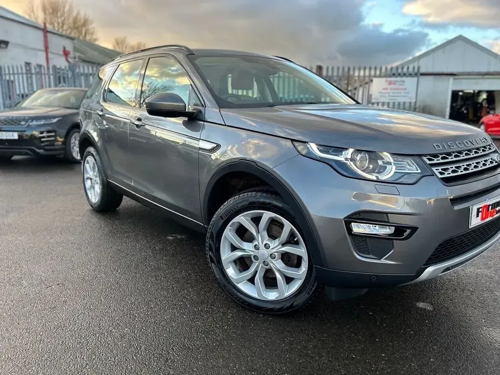Used Land Rover Discovery Sport HSE 180 HP (132 kW) 2017 Grey SUV