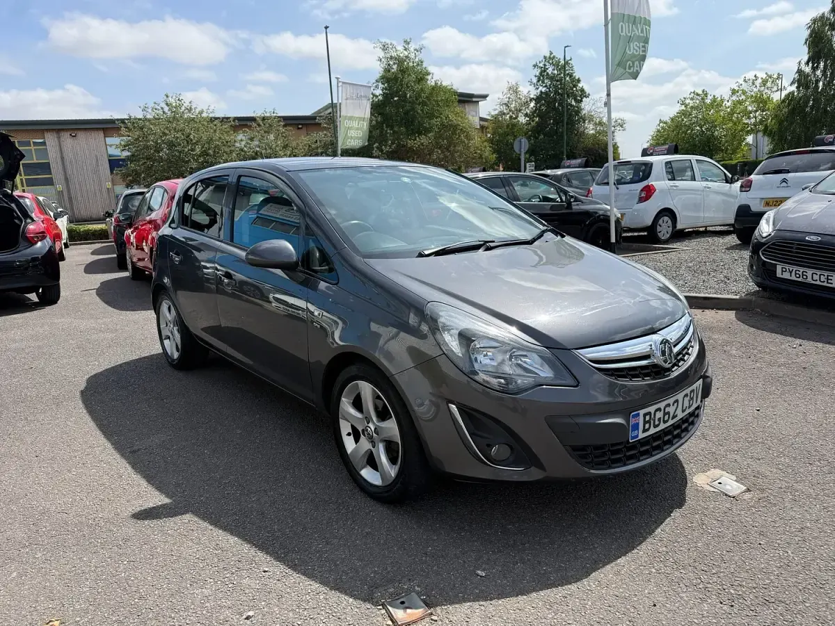Used Vauxhall Corsa 85 HP (62 kW) 2012 Grey Hatchback