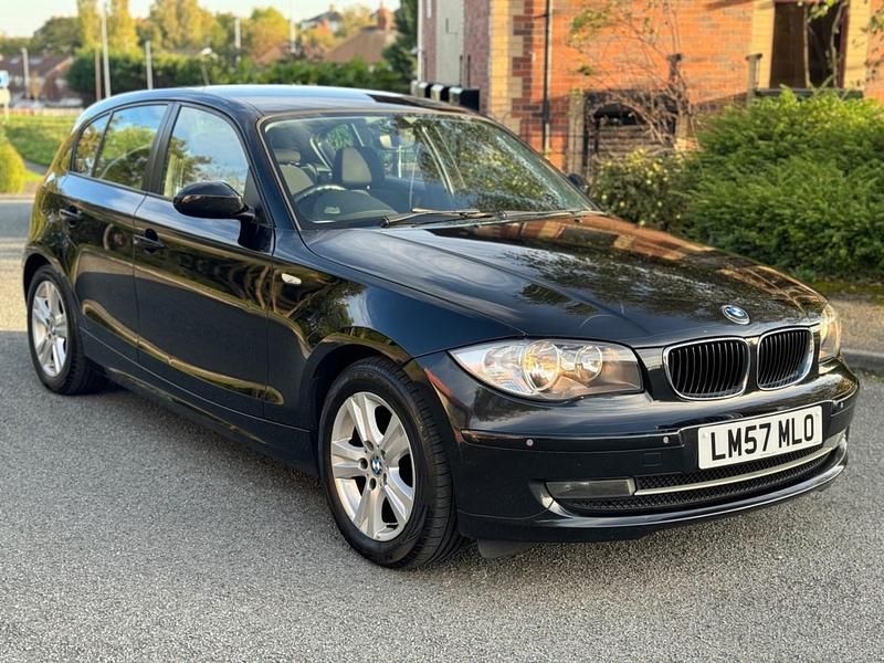 Black Used 2007 BMW 118 Hatchback | £2,295 (Good price) - Image 1/4