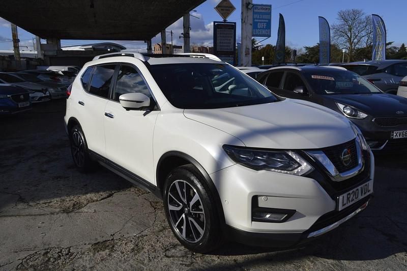 White Used 2020 Nissan X-Trail Tekna SUV | £14,499 (Fair price) - Image 1/4