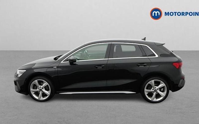 Used Audi A3 Sportback e-tron S-Line 204 HP (150 kW) 2025 Hatchback