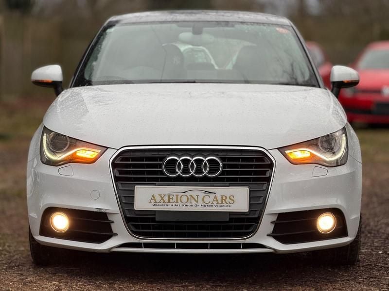 Used Audi A1 Sport 2012 White and black Hatchback