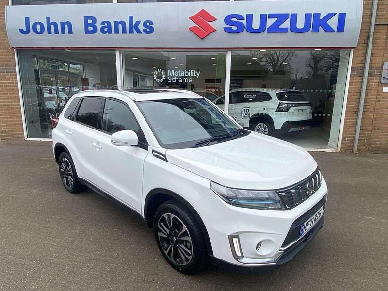 Used Suzuki Vitara SZ5 129 HP (94 kW) 2021 White SUV
